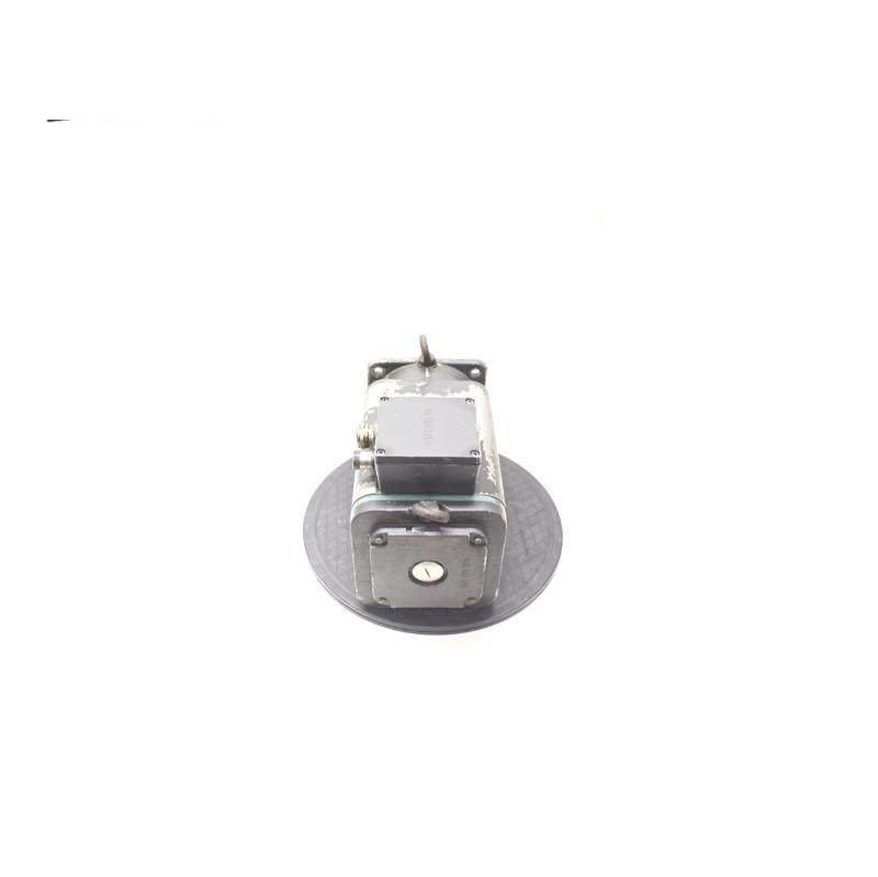SIEMENS 1FT102-0AA01-2 Servo Motor