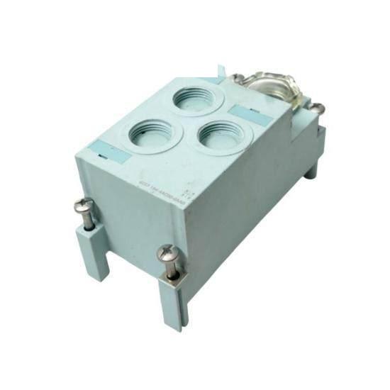 Siemens 6ES7 194-4AC00-0AA0 Connector Module